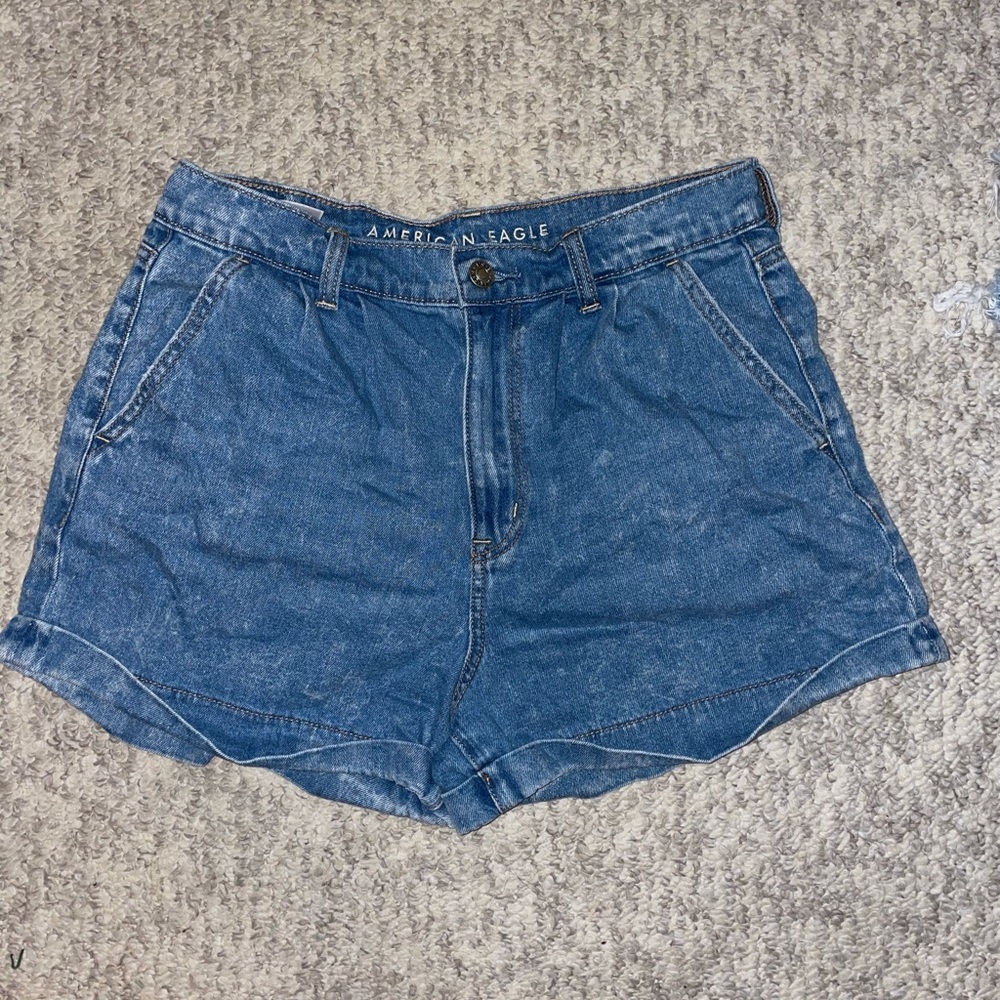 American Eagle high waisted mom shorts